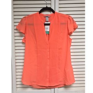 NWT! H&M Pleated Short Sleeve Blouse.